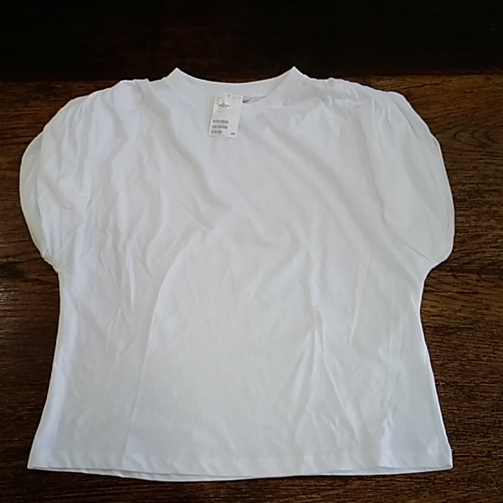 H&M Women's short sleeve Top Size Large New